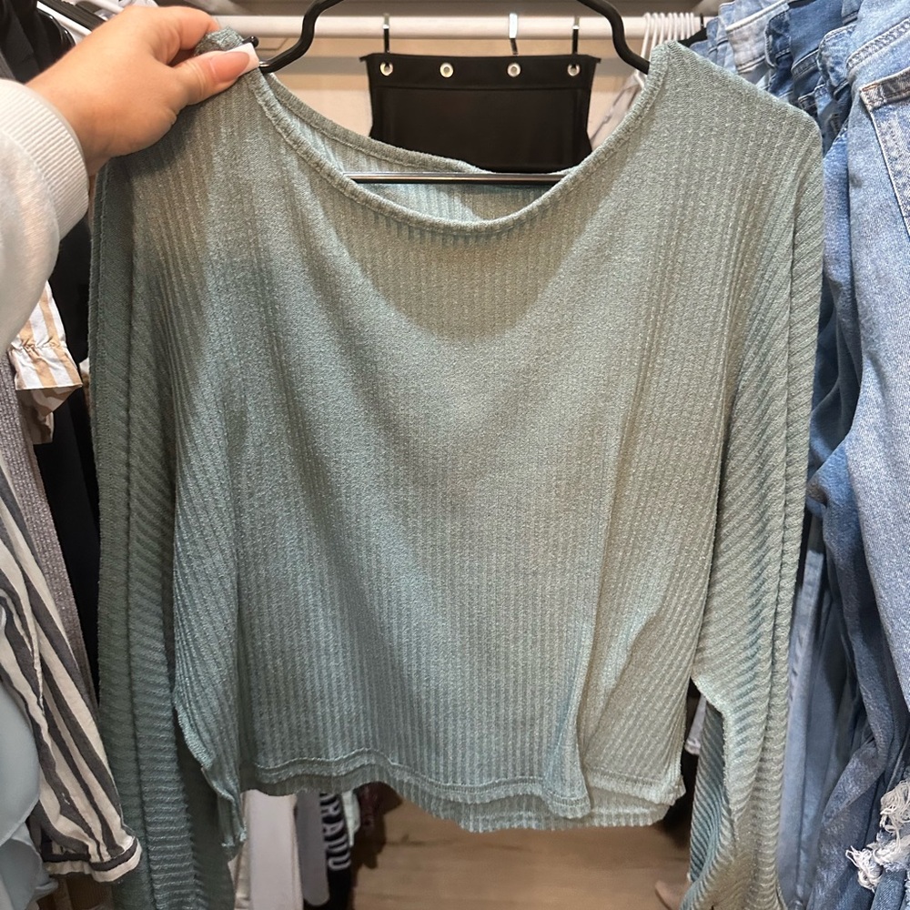 SHEIN Light Green Women's Crew Neck Sweater